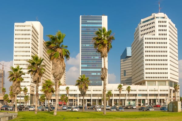 luxtry resorts in tel aviv taelet beach