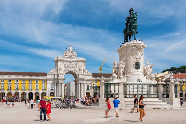 Commerce square with the statue of King Jose