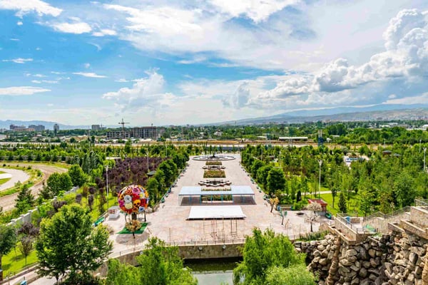 Dushanbe Park Sharshara