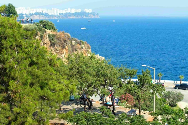 Scenic view of famous Konyaalti Beach