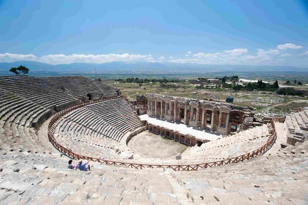 ancient amphitheater in pamukkale 
