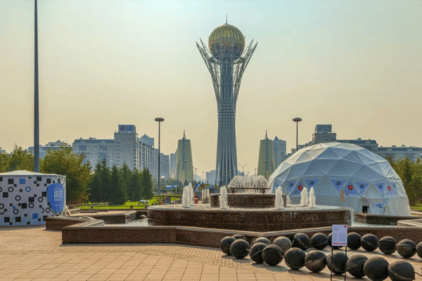 astana kazakhstan the baiterek monument