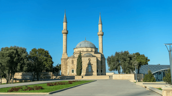 baku azerbaijan the mosque of the martyrs or turkish mosque is a mosque in baku