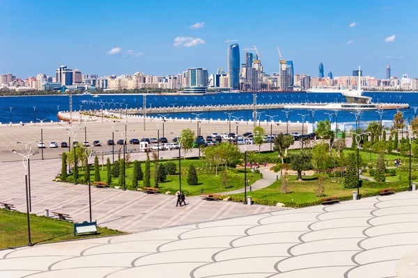 baku boulevard the caspian sea embankment