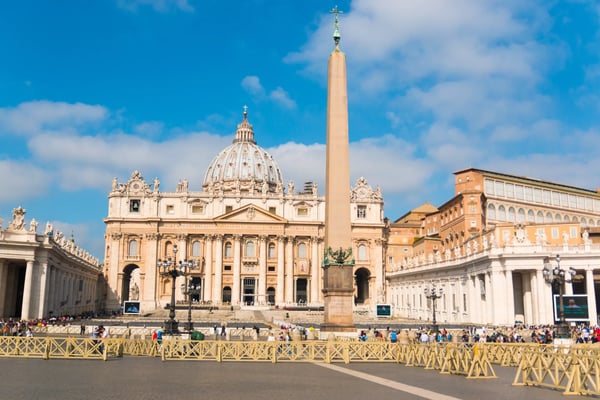 basilica di san pietro in vatican rome italy