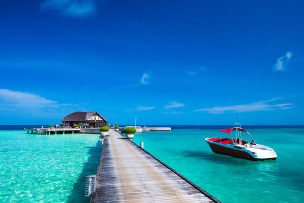 beach in maldives