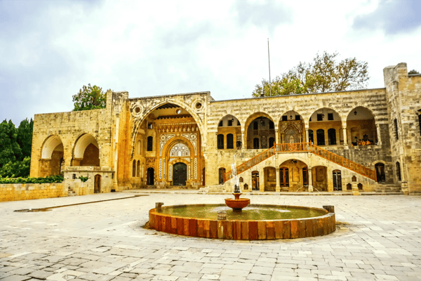 beiteddine palace courtyard view with fountain and cloudy sky