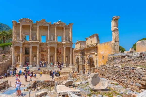 ephesus tourist turkey