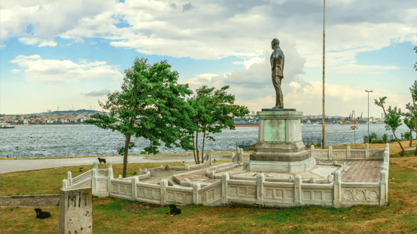 istambul turkey ataturk statue on the embankment of bosphorus in istanbul on a cloud