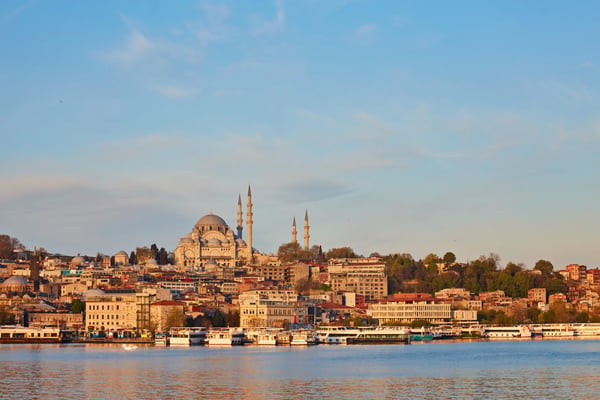 istanbul cityscape with boats and suleymaniye mosque turkey 