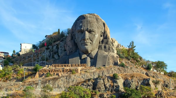 izmir turkey everywhere in turkey there are homages to mustafa kemal atat 