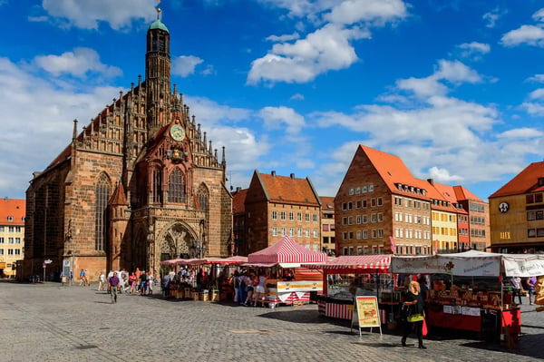 lady church of nuremberg