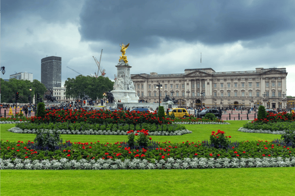 london england panorama of buckingham palace in london england great britain