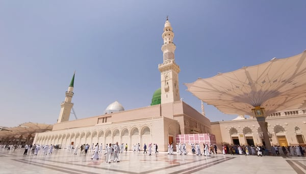 medina saudi arabia exterior view of nabawi mosque prophet mosque building in medina 