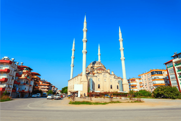 merkez kulliye cami or manavgat central mosque is the largest mosque in antalya