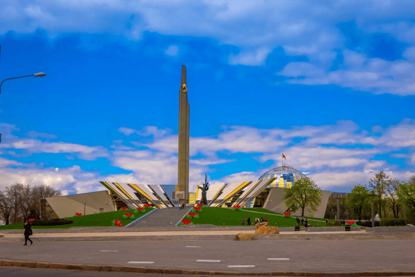 minsk belarus outdoor view of stela minsk hero city obelisk monument in victory par
