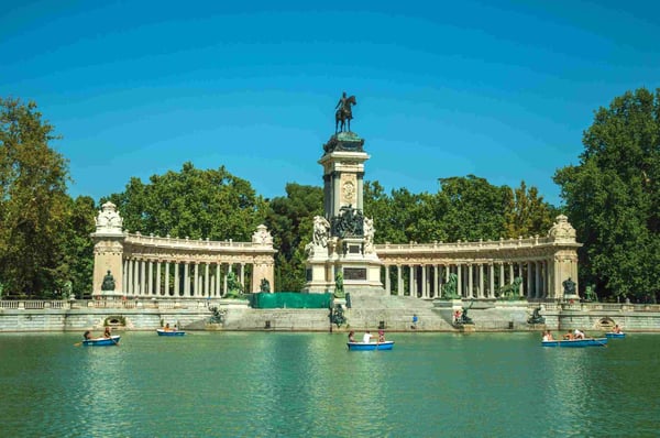 monument at El Retiro Park in Madrid