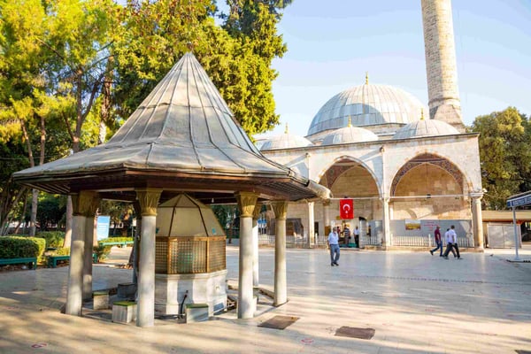 murat pasha camii mosque 