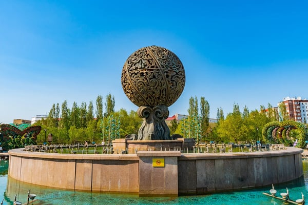 nur sultan astana new square flower park tsvetochnyy sad picturesque fountain view on a sunny blue