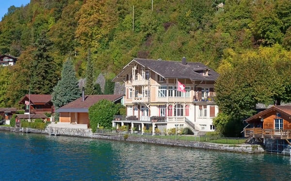 oberhofen village on the lake thun switzerland