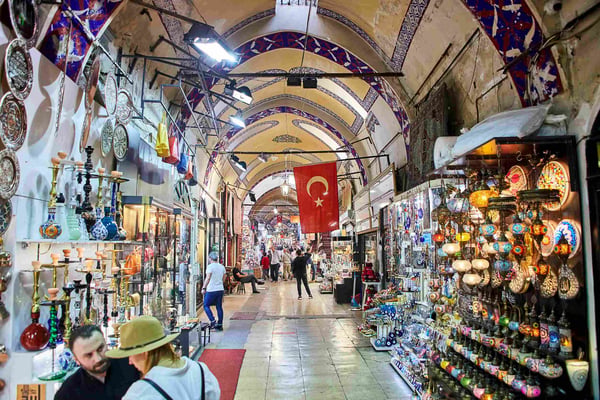 people shopping in the grand bazar in istanbul 
