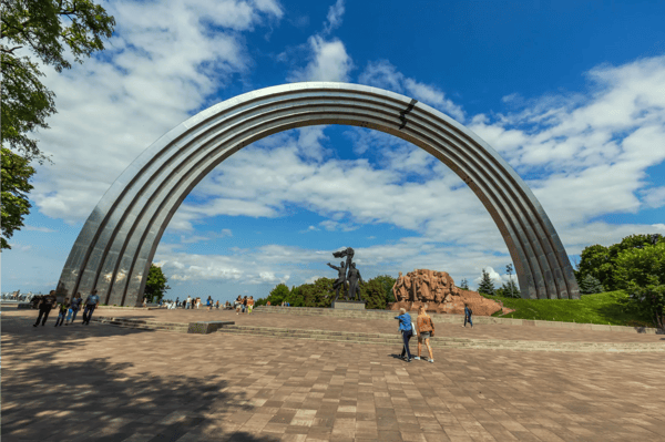 peoples friendship arch a massive m in diameter rainbow shaped arch
