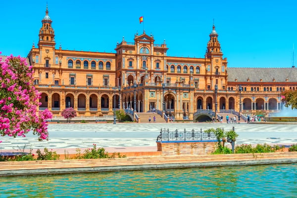 plaza de espana in sevilla during sunny day spain