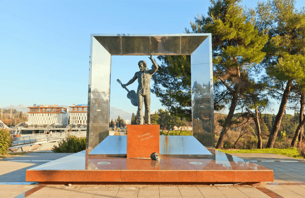 podgorica montenegro monument circa to famous russian singer and poet vladimir