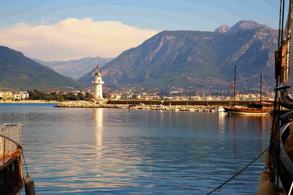 promenade in the center of alanya