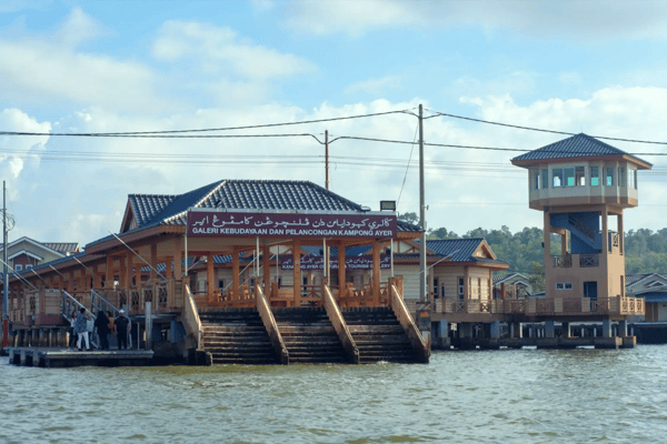 river village of kampong ayer in bandar seri begawan brunei