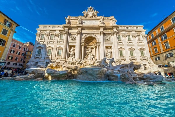 rome trevi fountain italy