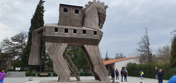 ruin and wooden horse of troy where greek canakkale turkey