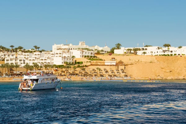 sharm el sheikh egypt tourist boat trip around the sinai on the white yacht 
