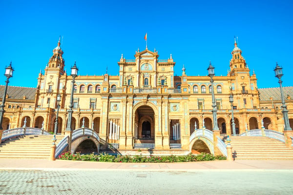 spain square plaza de espana is in the public maria luisa park in seville it is a landmark