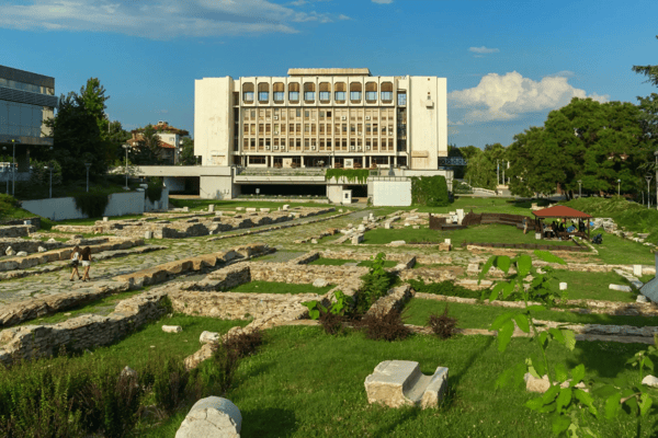 stara zagora bulgaria regional library and ruins of roman city augusta traiana 