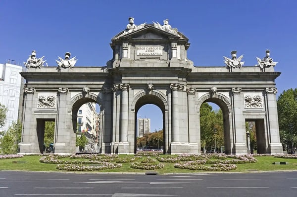 the puerta de alcala madrid