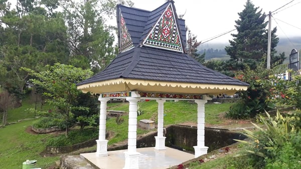 traditional building of the batak karo tribe