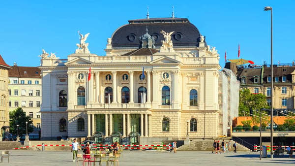 zurich switzerland zurich opera house building view from sechselautenplatz square