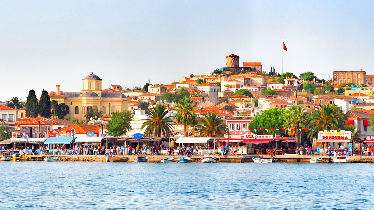 Alibey Island