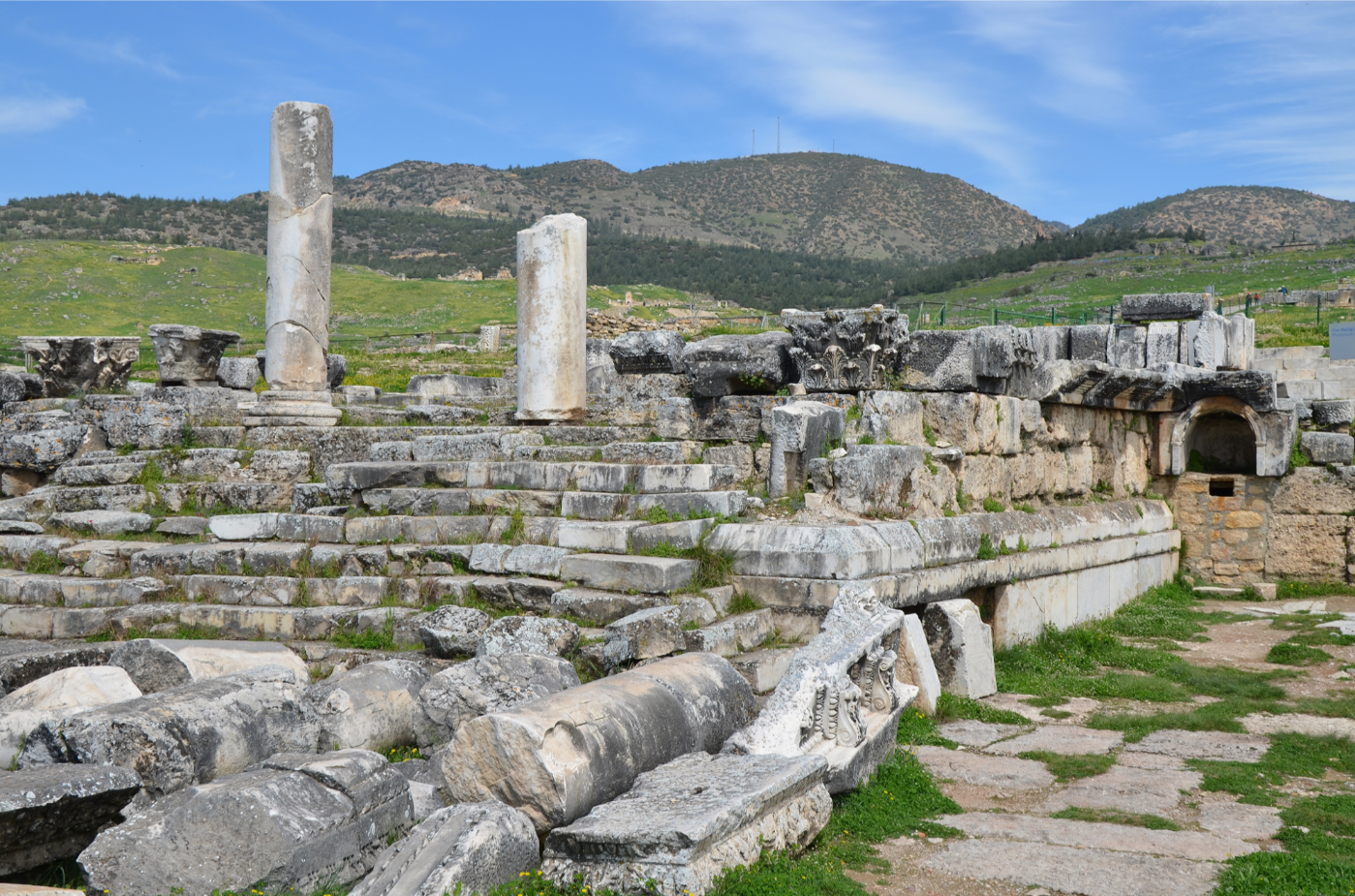 Temple of Apollon (Temple of Apollo), Hierapolis