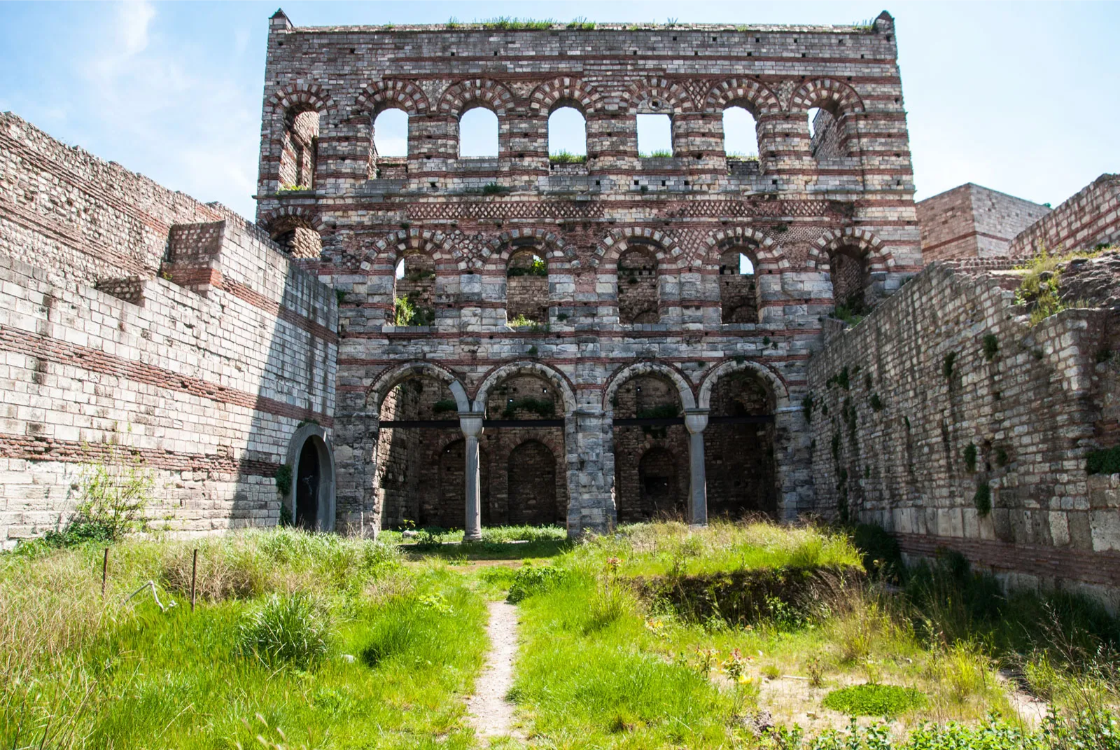 Exploring a Historical Architectural Complex in Istanbul