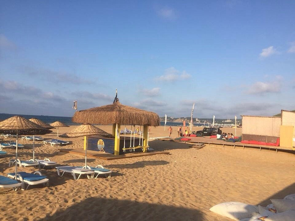 Suma Beach Club