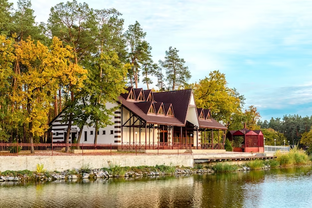 A Tranquil Lakeside Retreat Beyond Istanbul