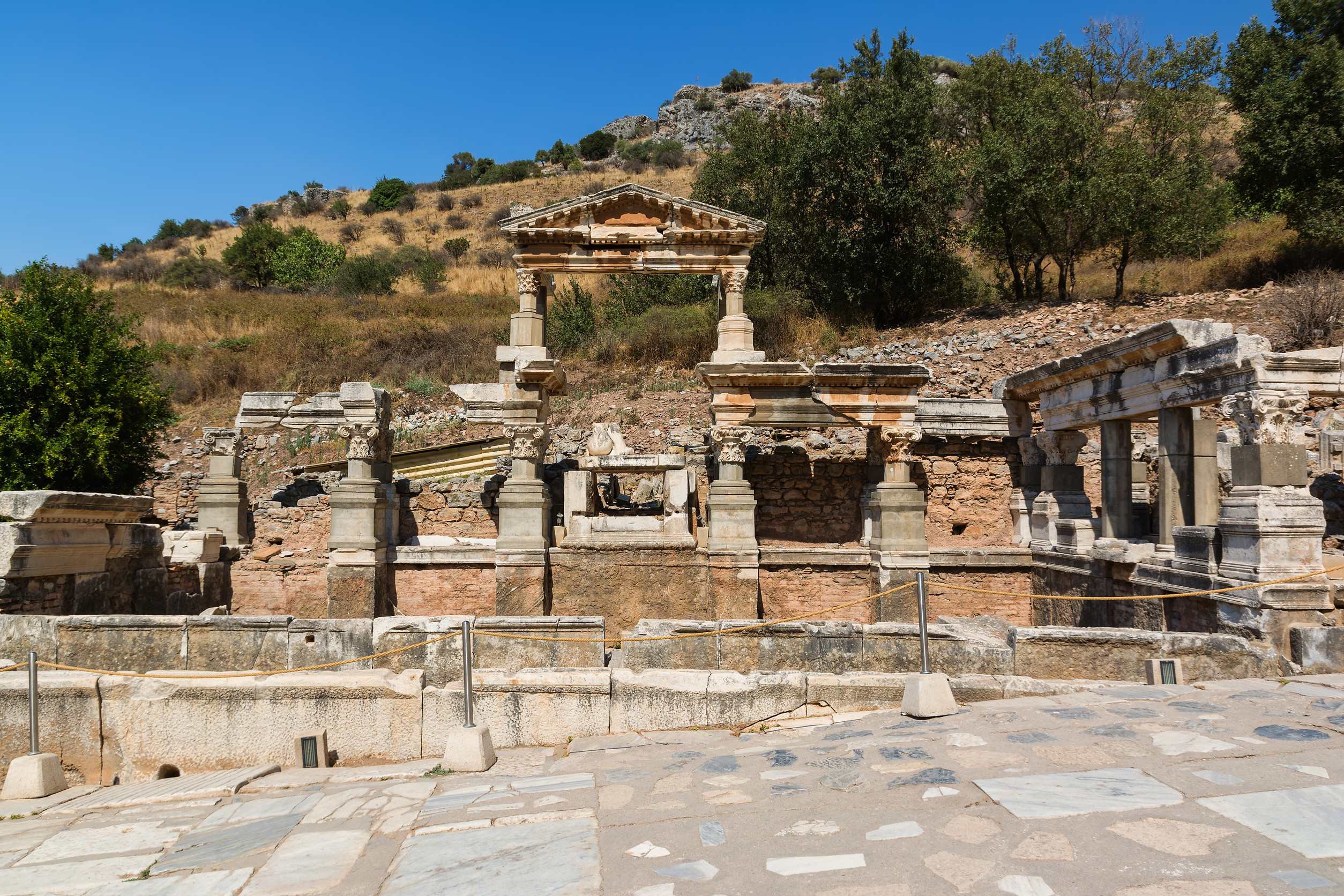 Visiting Pergamon: A Practical Guide